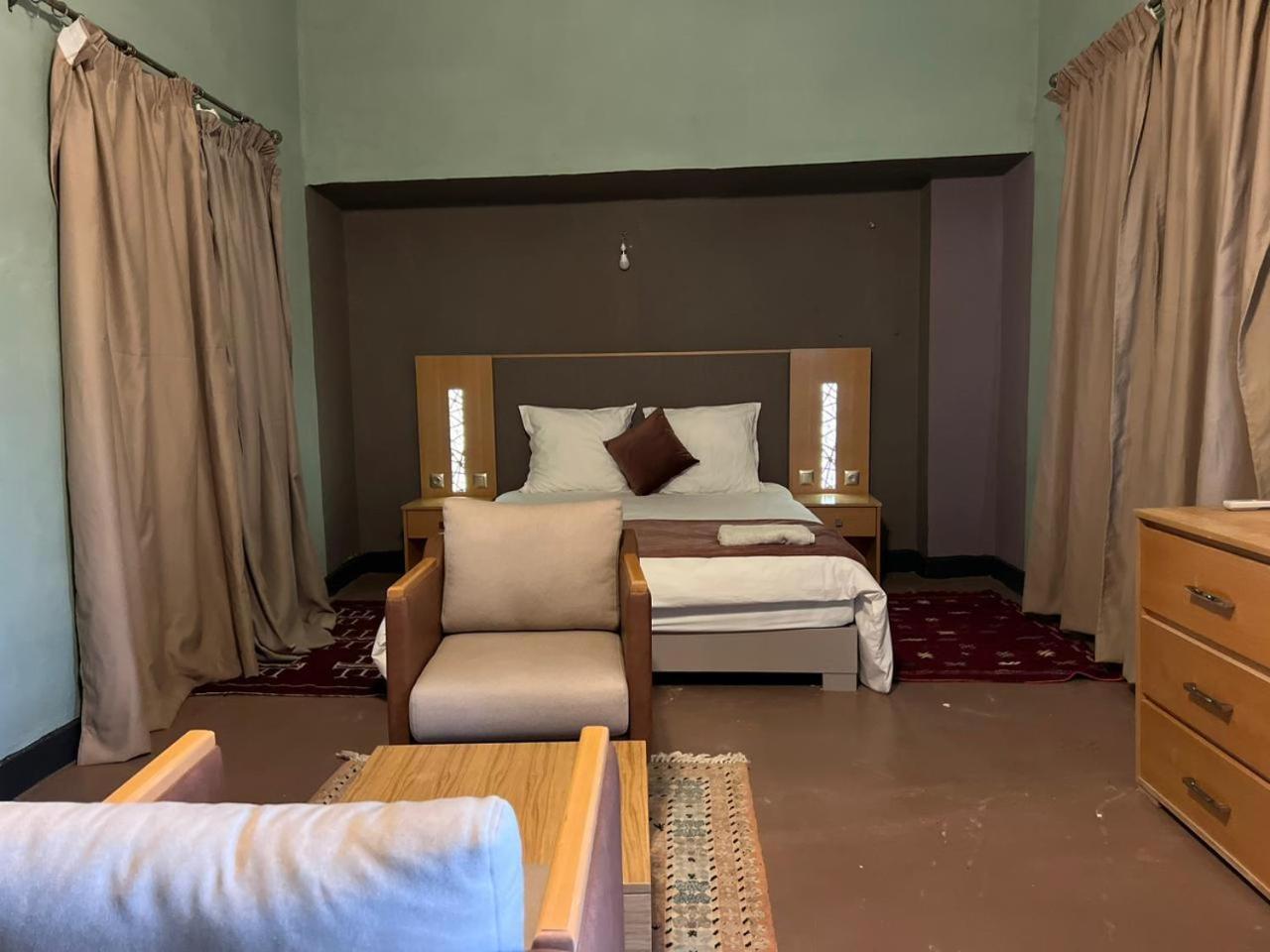 Kasbah Tifoultoute Tajda Bagian luar foto
