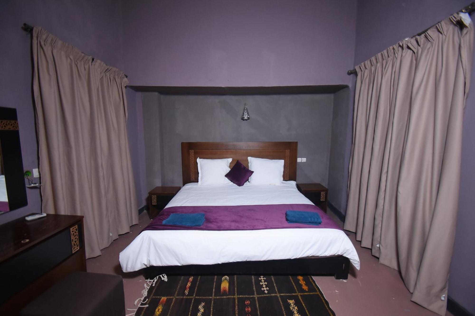 Kasbah Tifoultoute Tajda Bagian luar foto