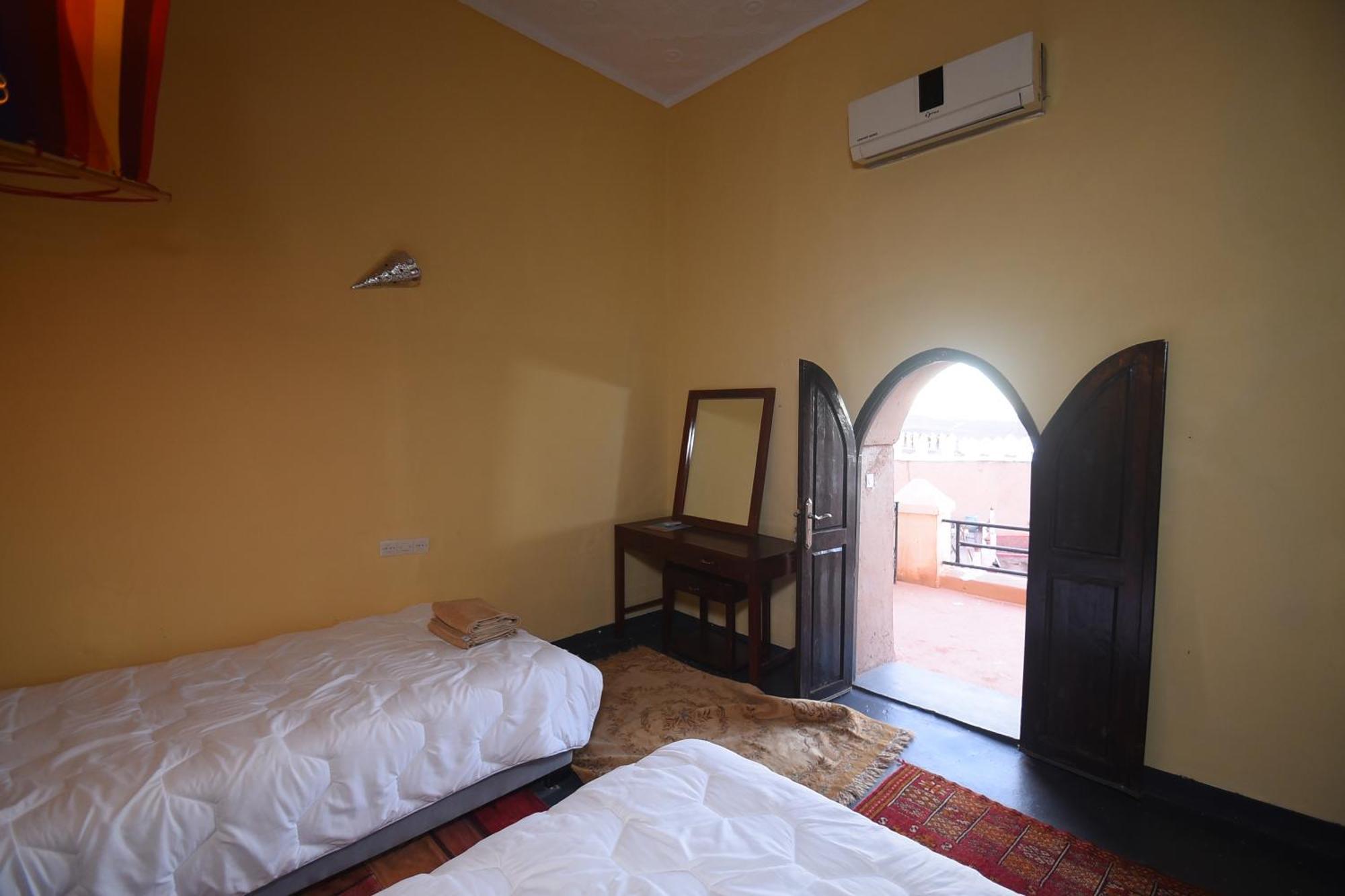Kasbah Tifoultoute Tajda Bagian luar foto